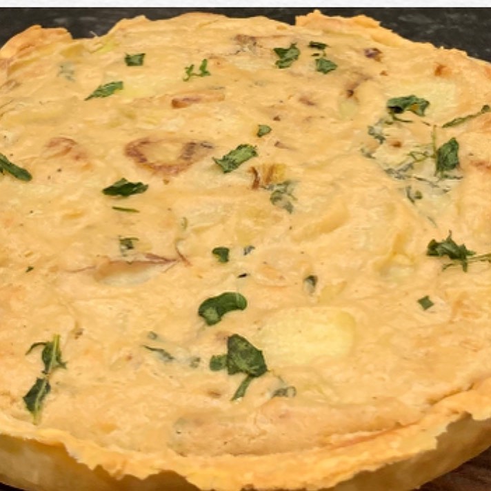 Potato Cauliflower and Leek Pie