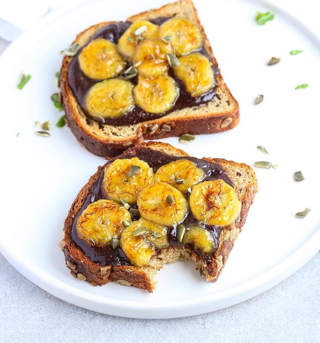 Homemade Nutella and Caramelised Bananas