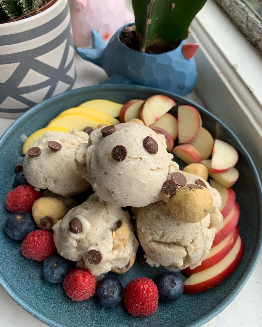 Chickpea Cookie Dough Balls