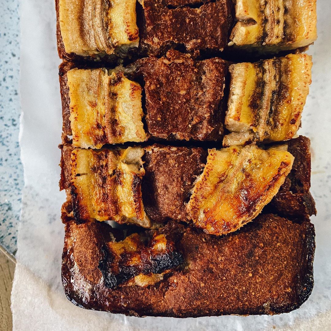 Chocolate Banana Bread with Banana Topping