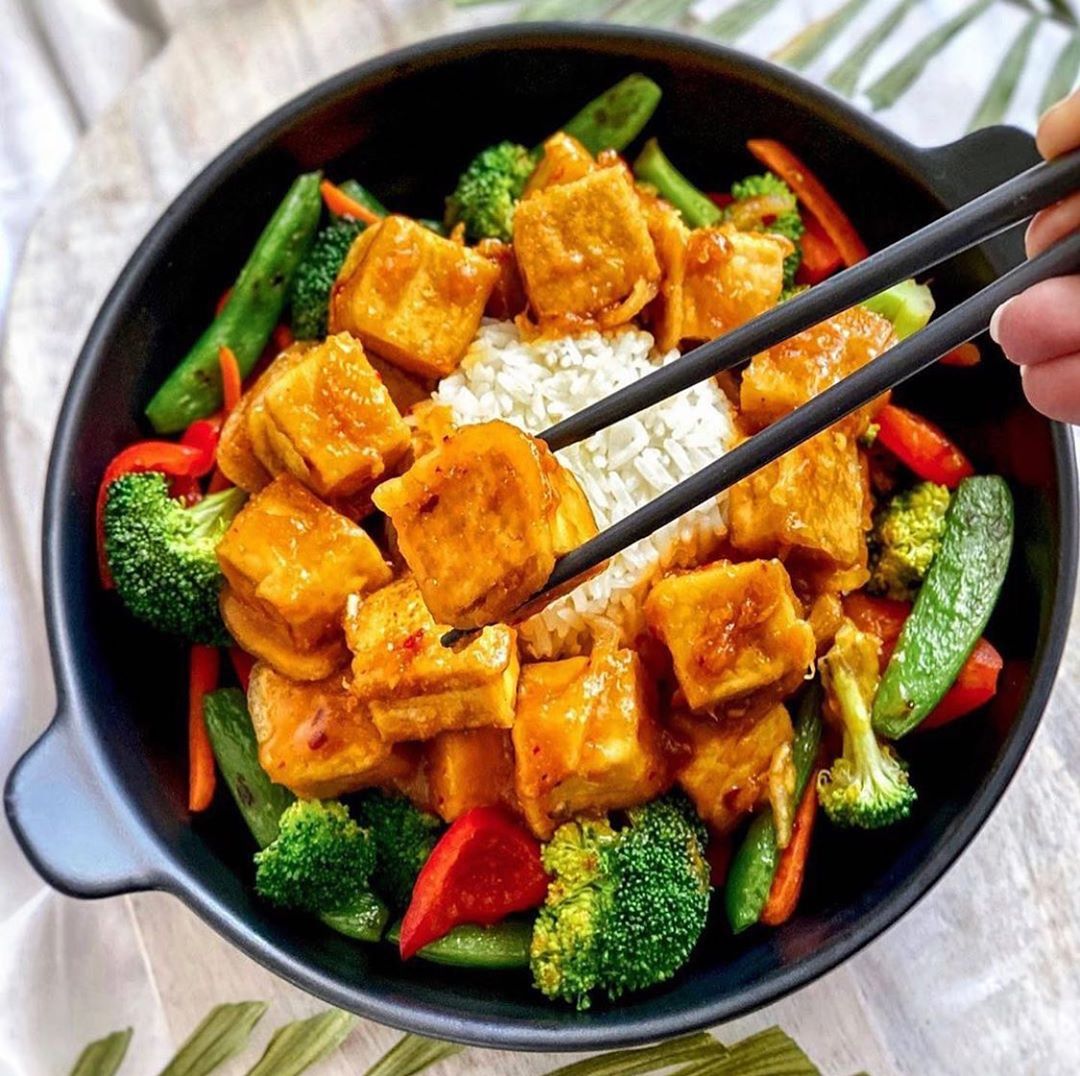 Sticky Orange Tofu with Mixed Stir Fry Veggies
