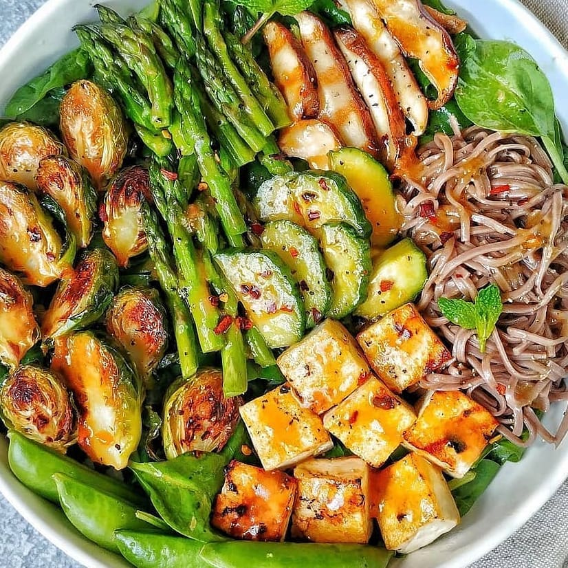 Tofu and Veggie Bowl with Ginger Nectarine Dressing