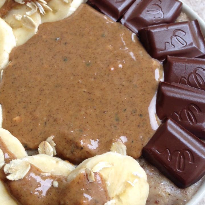 Banana Chocolate and Almond Butter Oatmeal