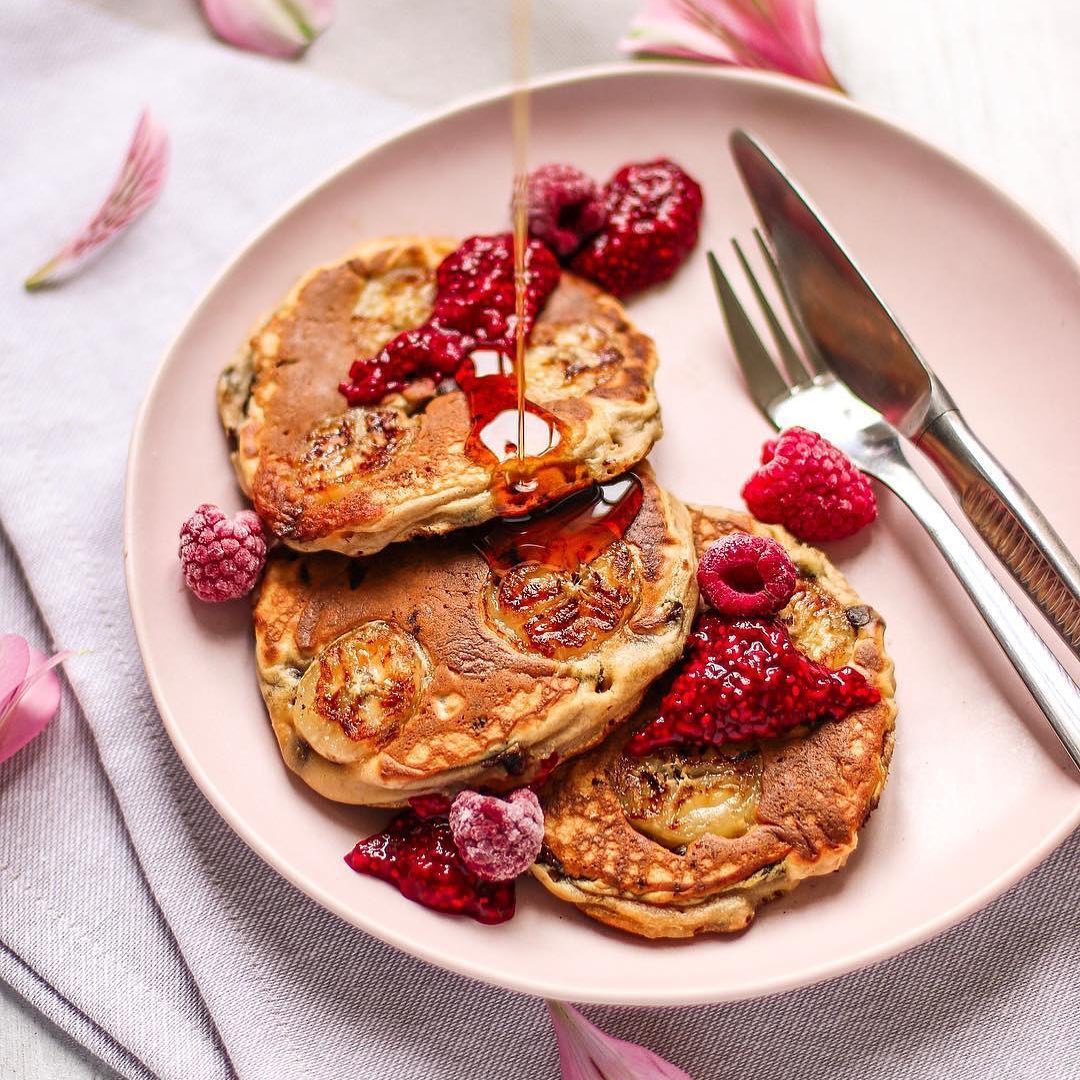 Fluffy Chocolate Chip Banana Pancakes