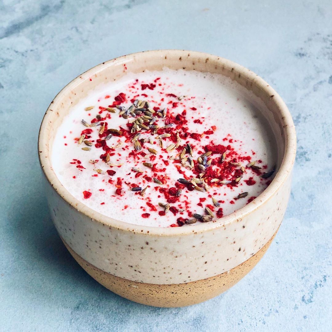 Vegan Raspberry Beauty Latte