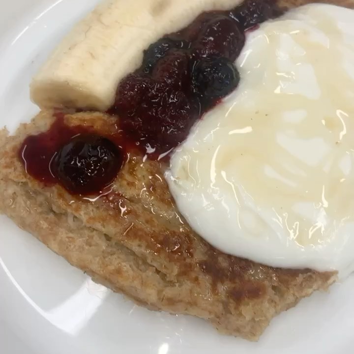 Fluffy Banana Pancakes