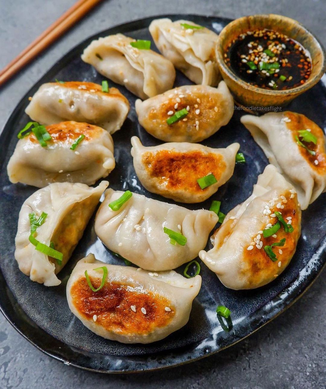 Crispy Vegetable Potstickers with Dipping Sauce