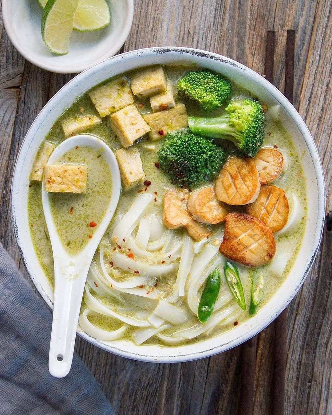 Green Curry Rice Noodles