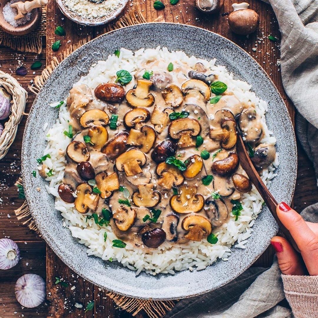 Vegan Mushroom Stroganoff