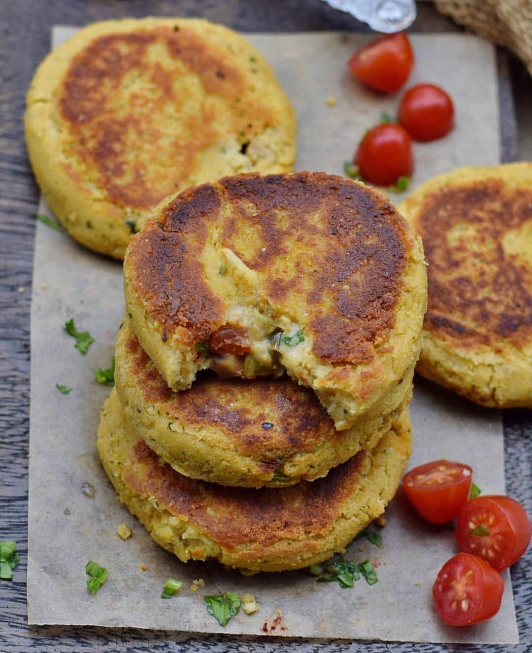 Vegan Cauliflower and Chickpea Patties