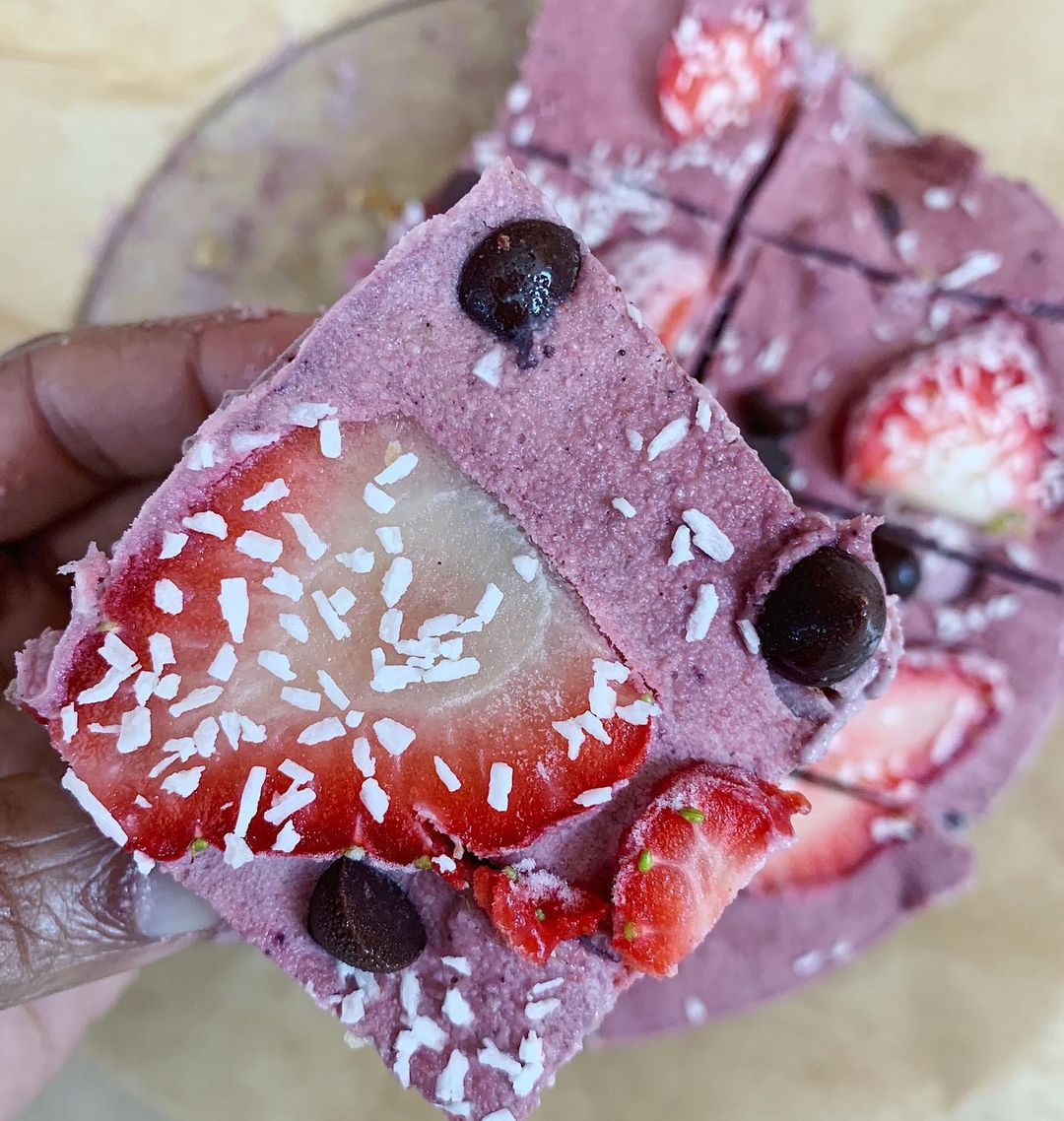 Raw Strawberry Cheesecake