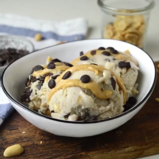 Vegan Banana Peanut Butter Ice Cream