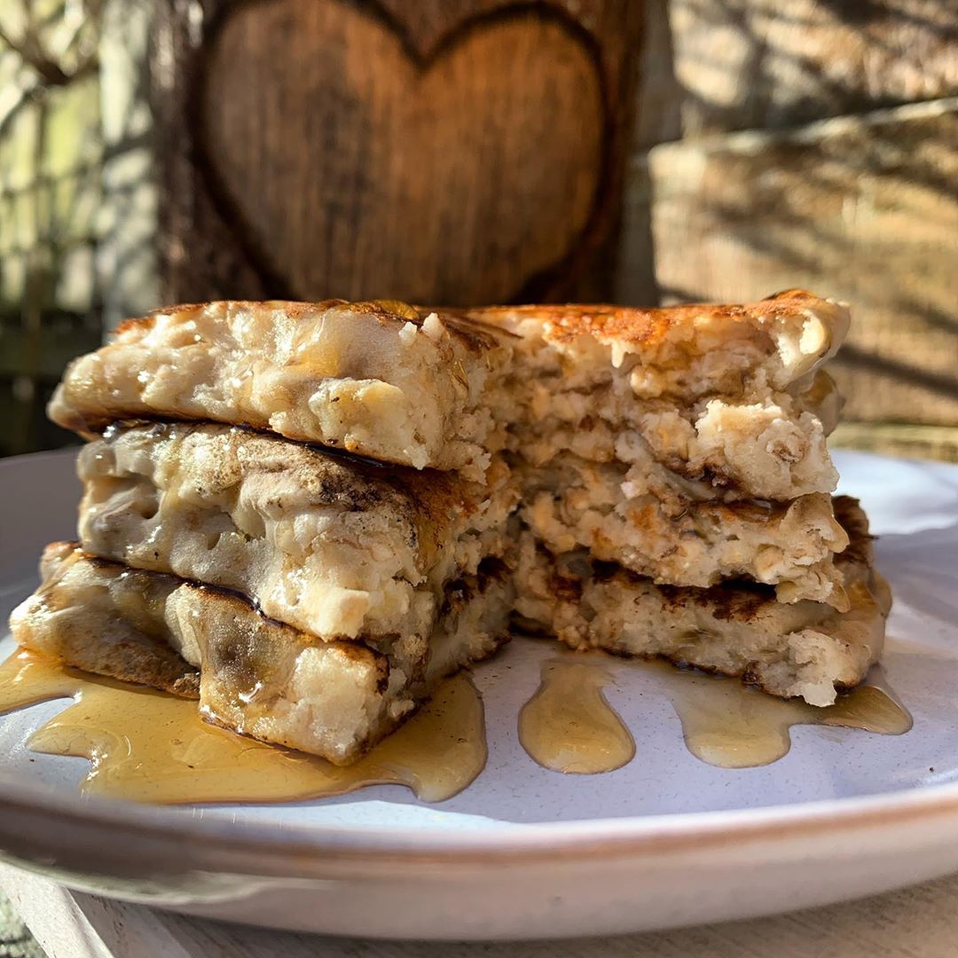 Fluffy Gluten-Free Vegan Banana Pancakes