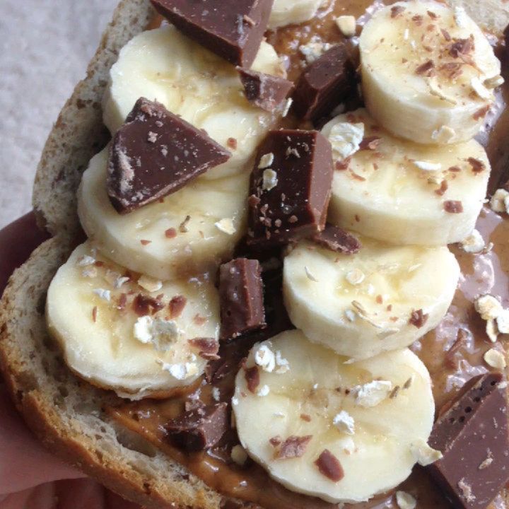 Peanut Butter Banana and Dark Chocolate Toasts