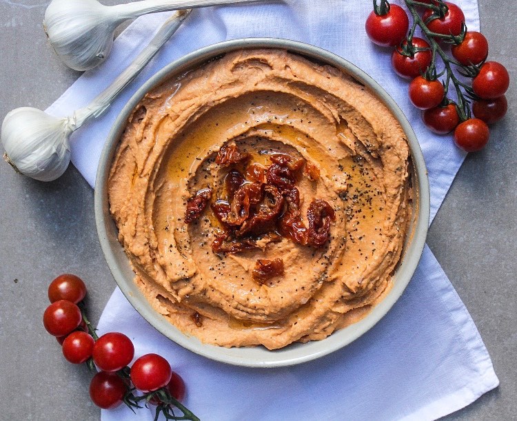 Sun-Dried Tomato Hummus Delight
