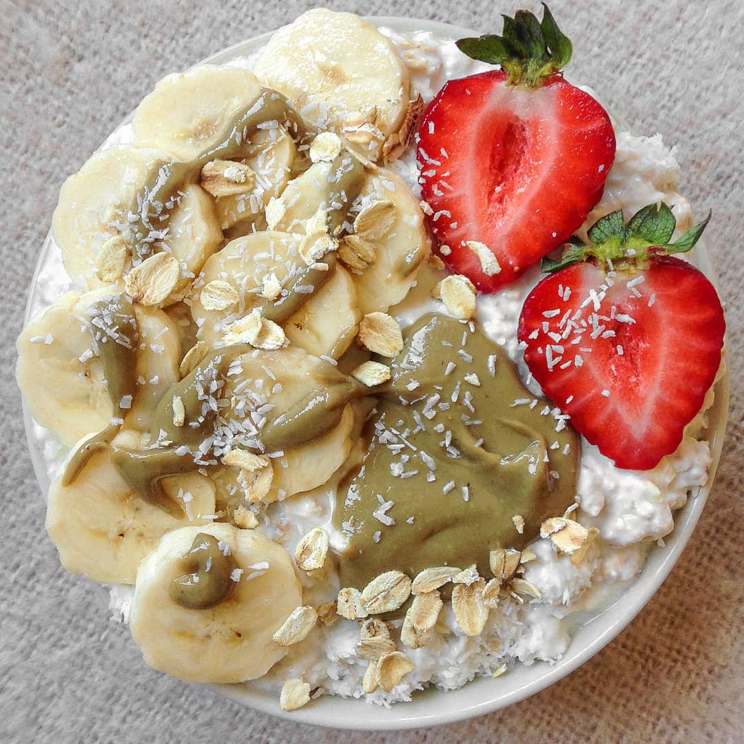 Overnight Oats with Banana, Nut Butter, and Coconut