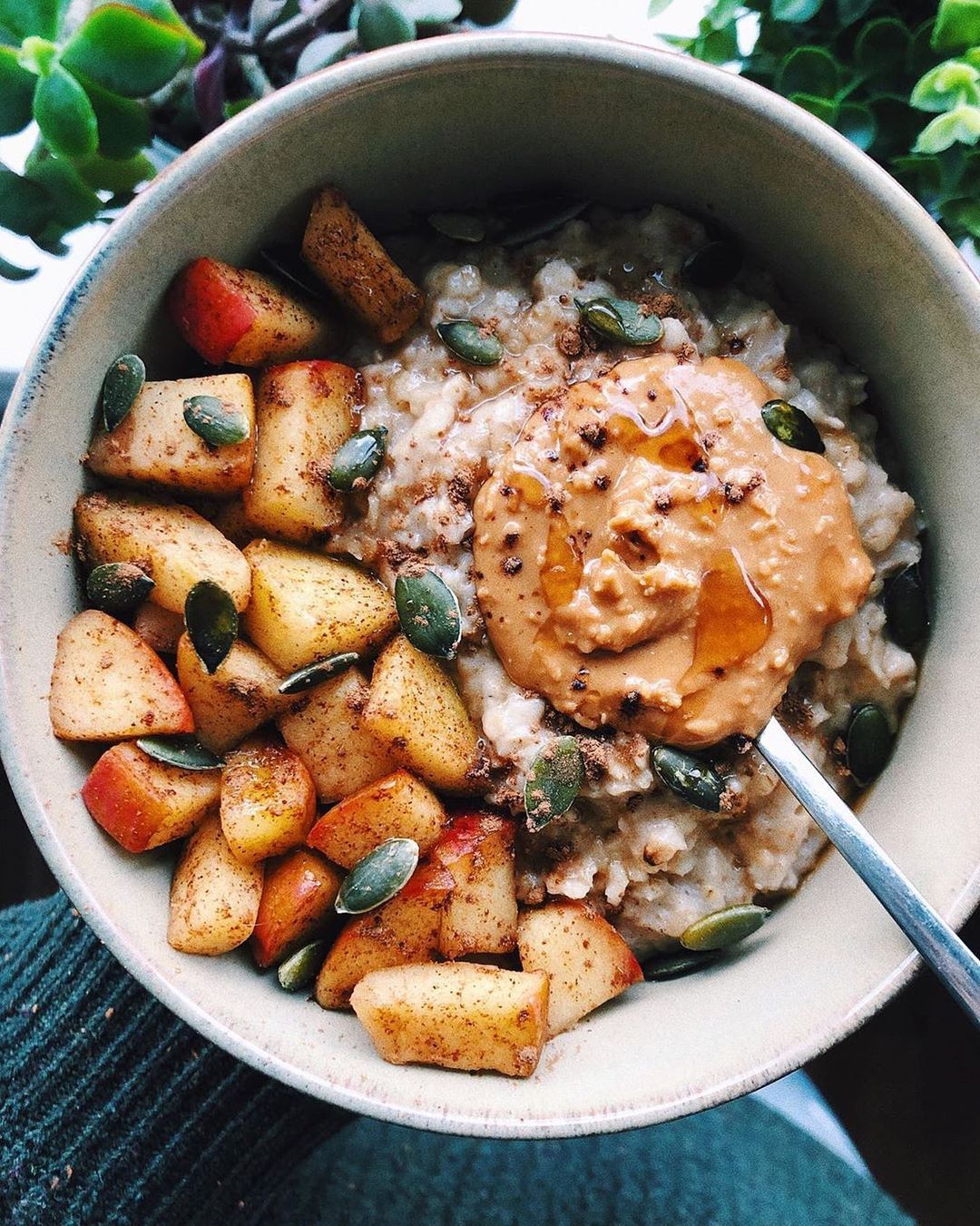 Cosy Bowl of Creamy Porridge