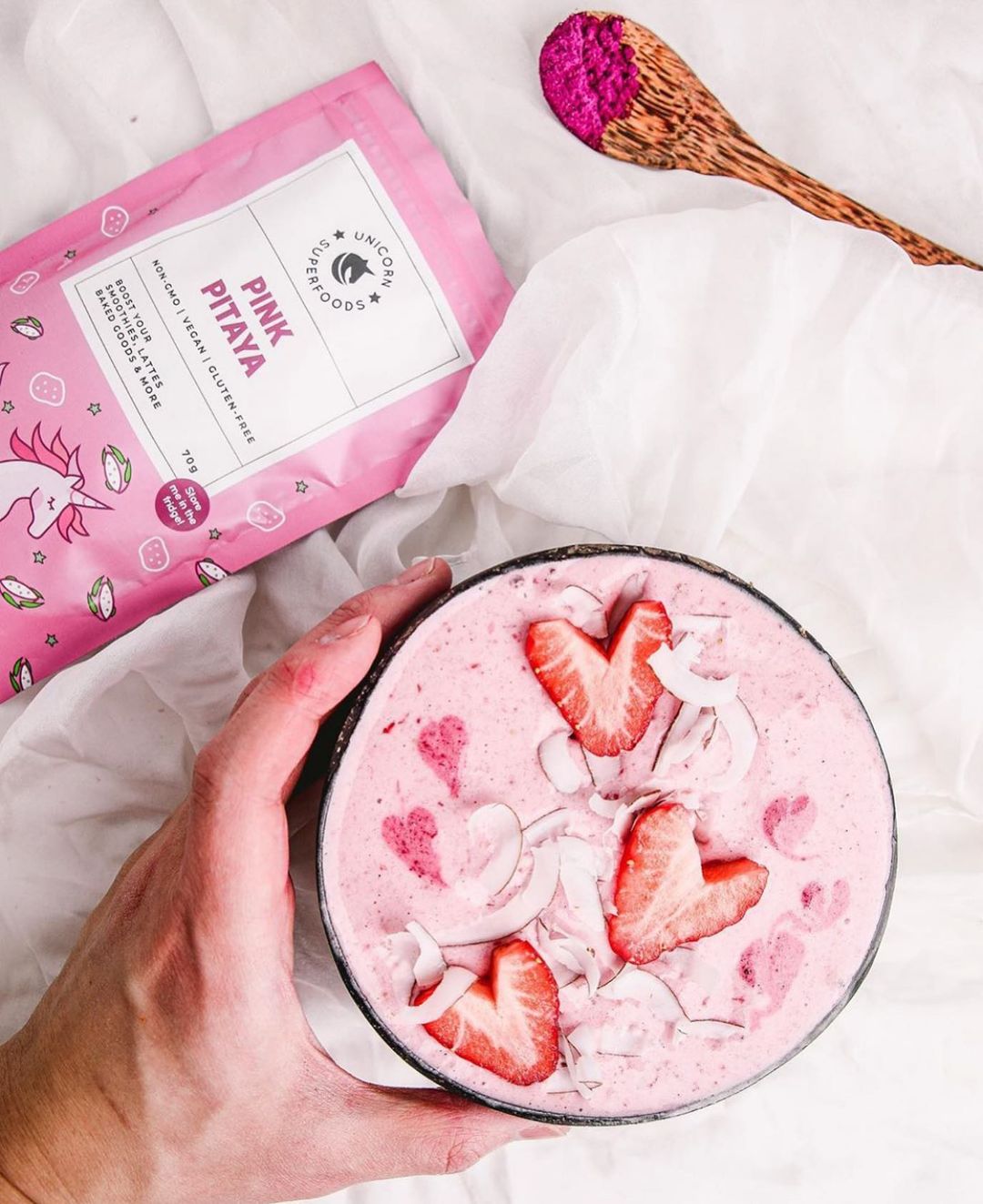 Pink Pitaya Smoothie Bowl