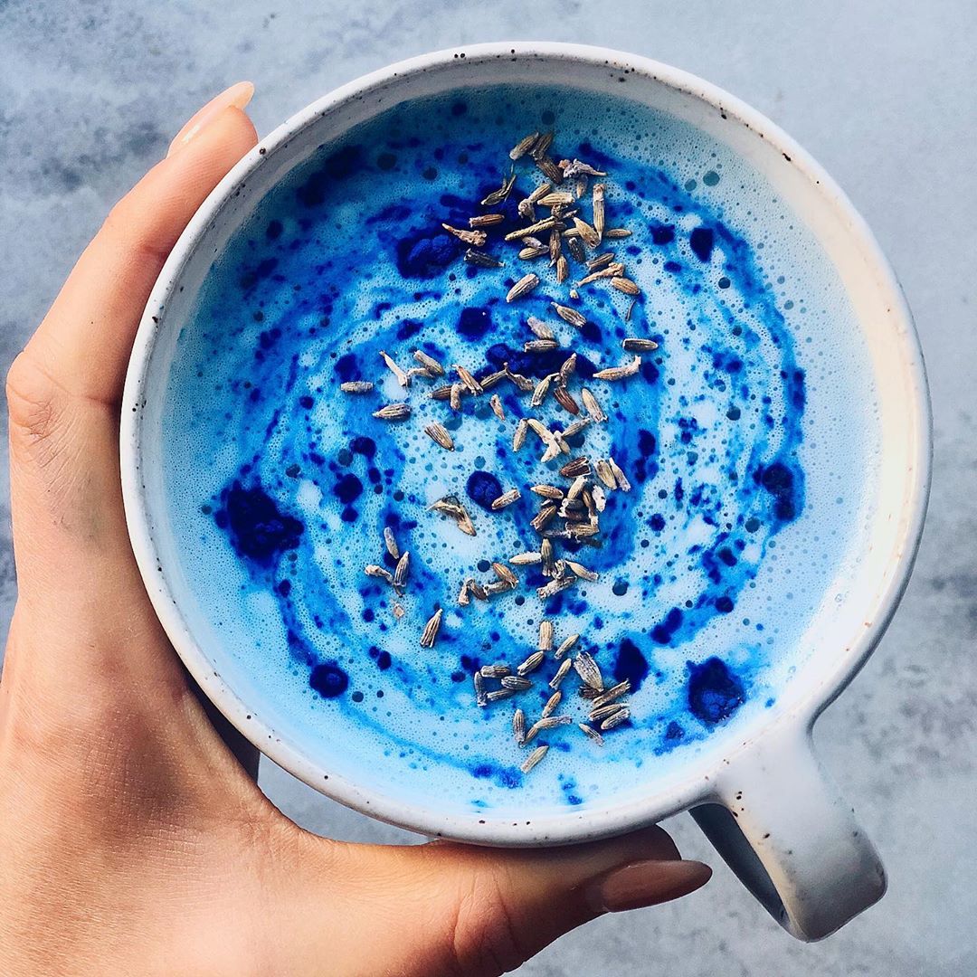 Lavender Blue Spirulina Latte Drink