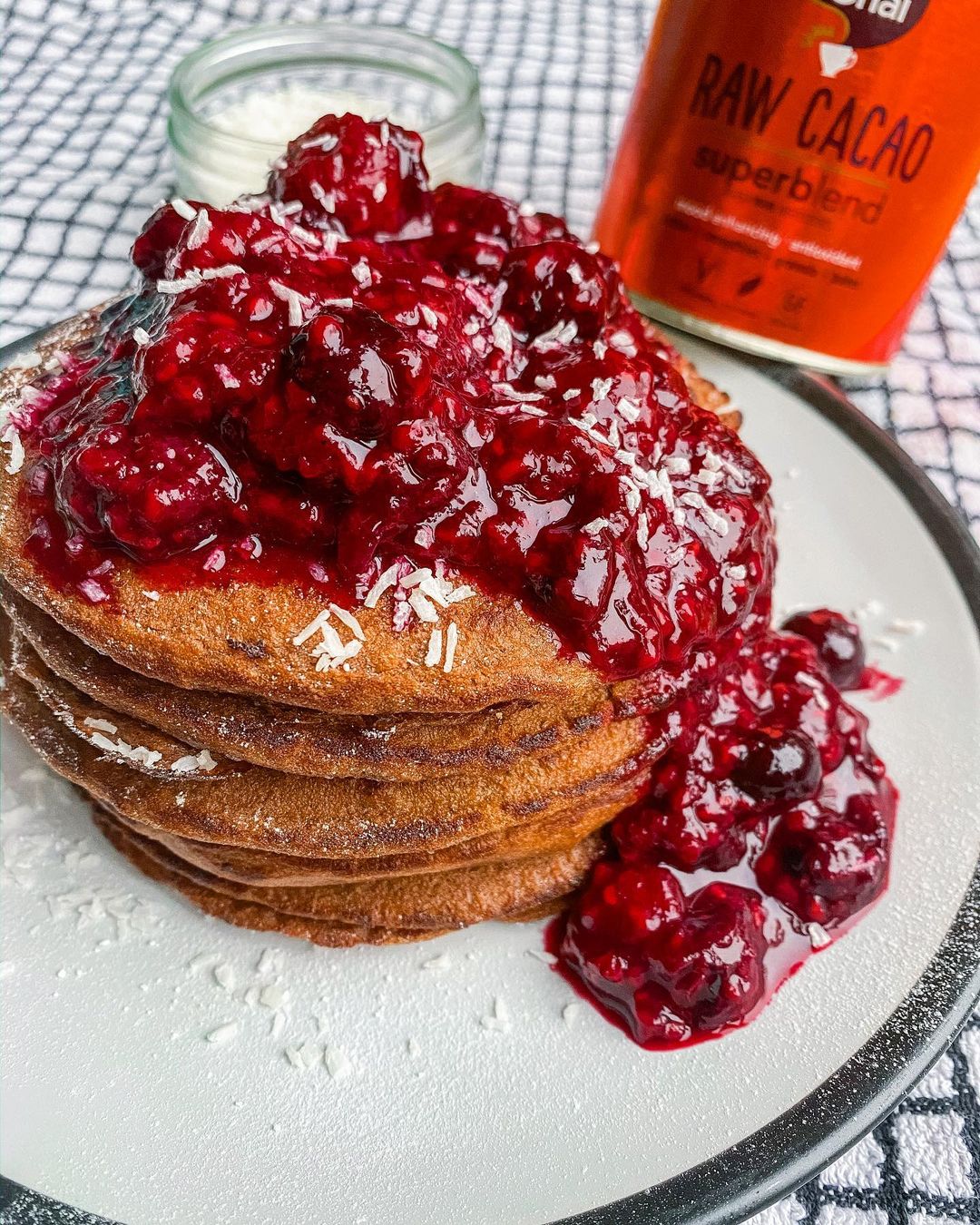 Healthy Vanilla Oats Chocolate Pancakes with Berries