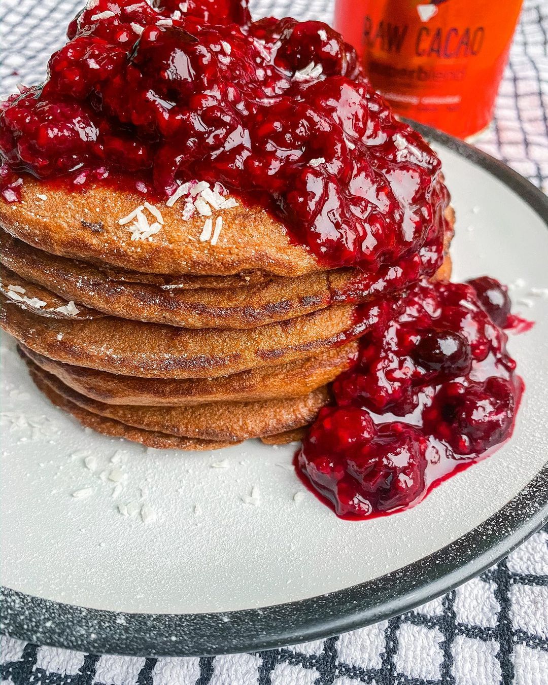 Healthy Vanilla Oats Chocolate Pancakes with Berries