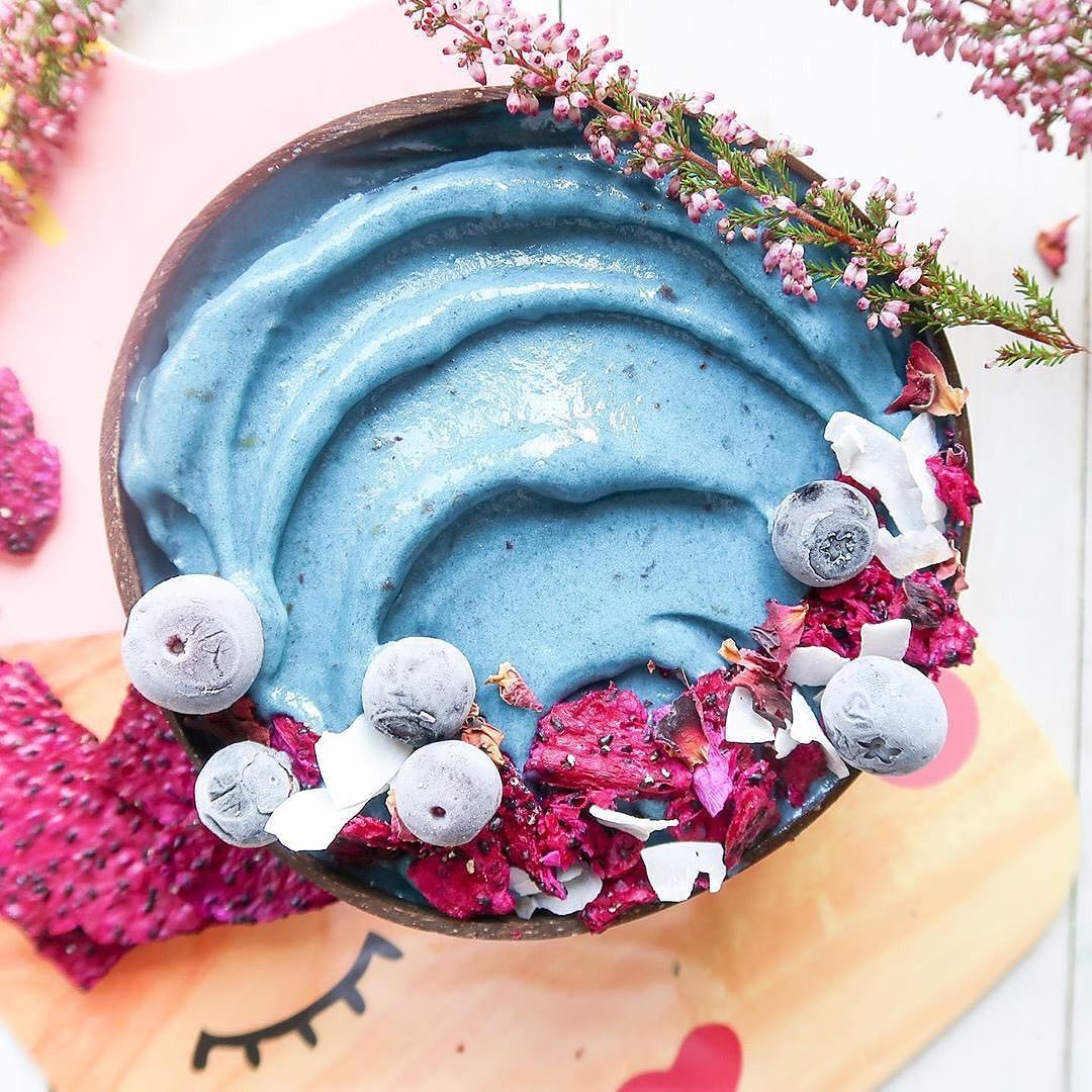 Banana Apple Smoothie Bowl