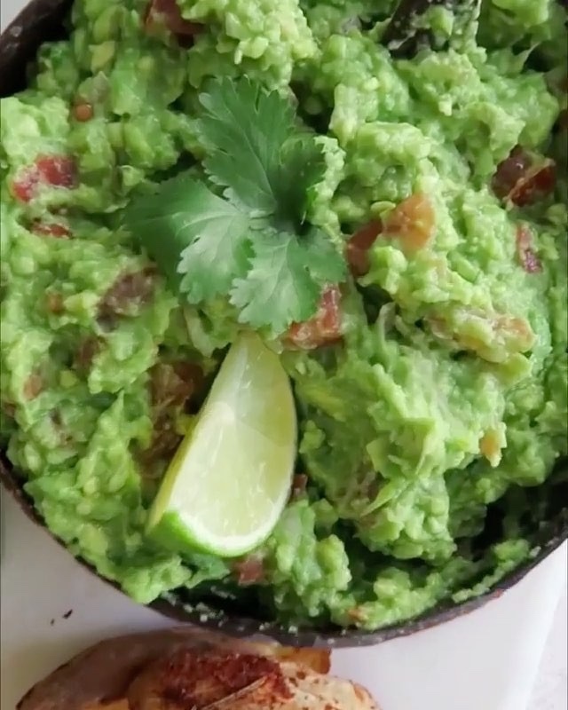 Potato Wedges and Guacamole
