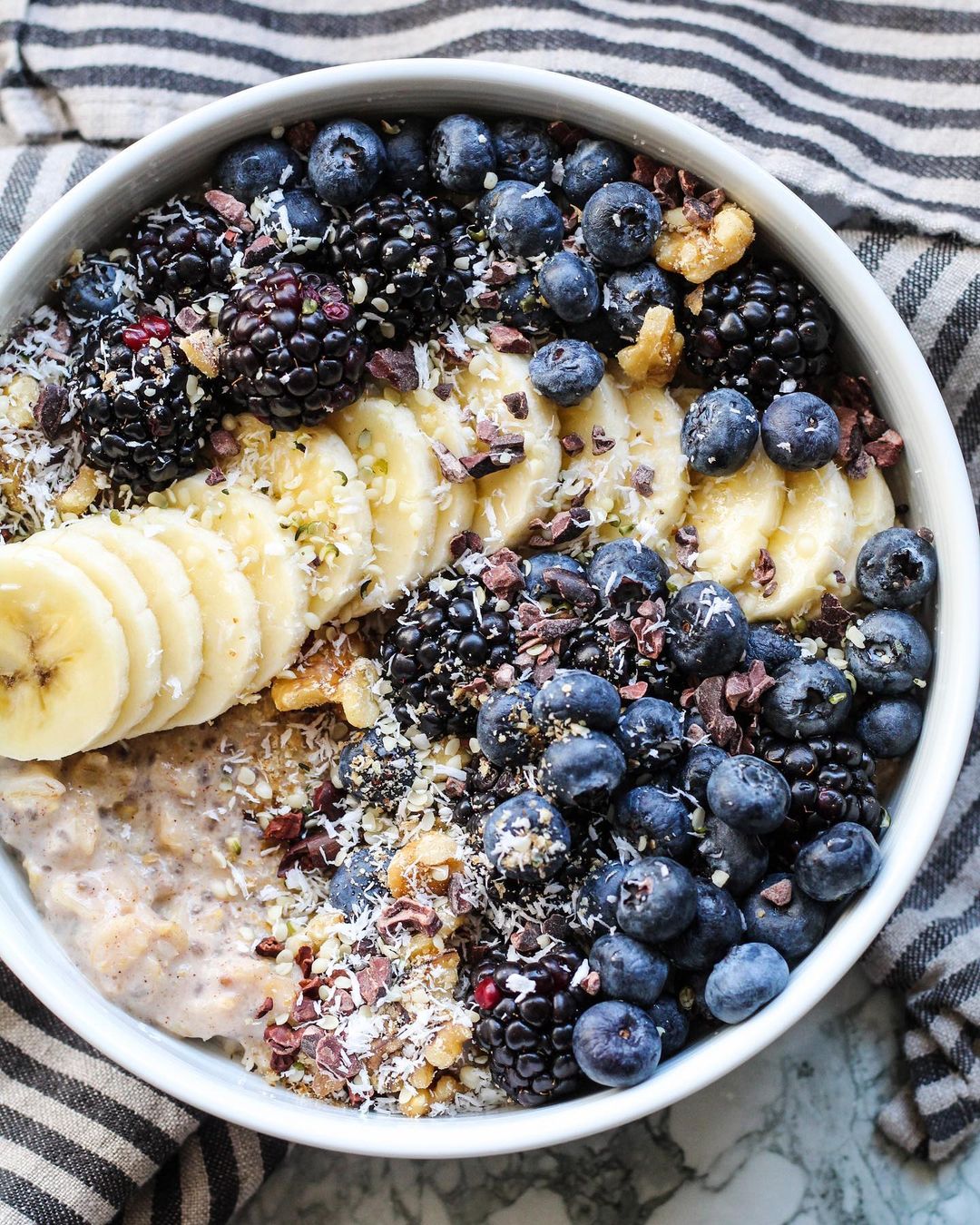 Cardamom Oats with Fresh Berries and Nuts