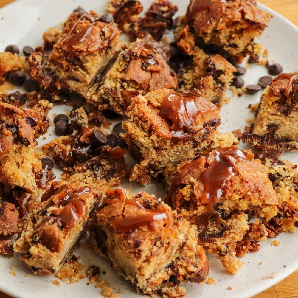 Salted Caramel Cookie Bars