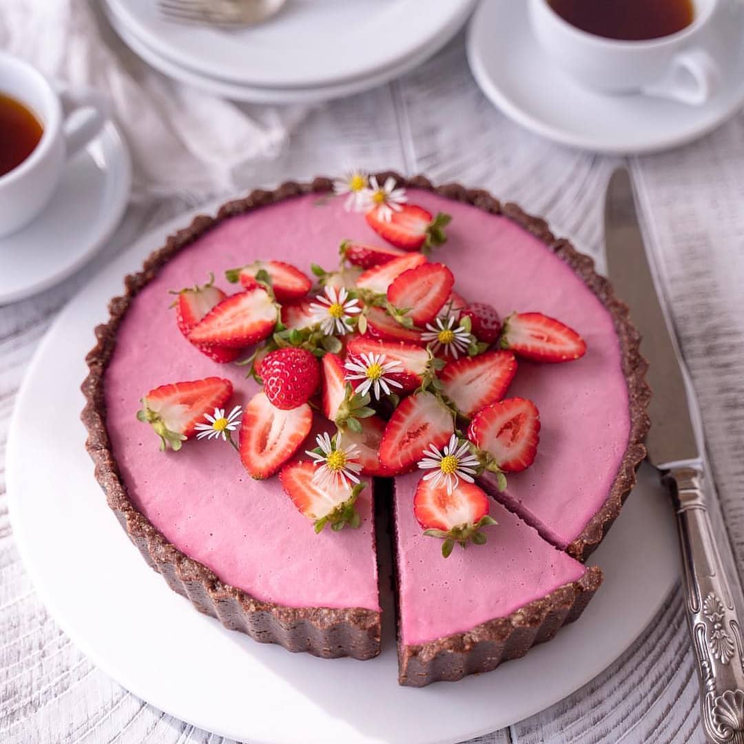 No-Bake Beetroot Orange and Chocolate Tart