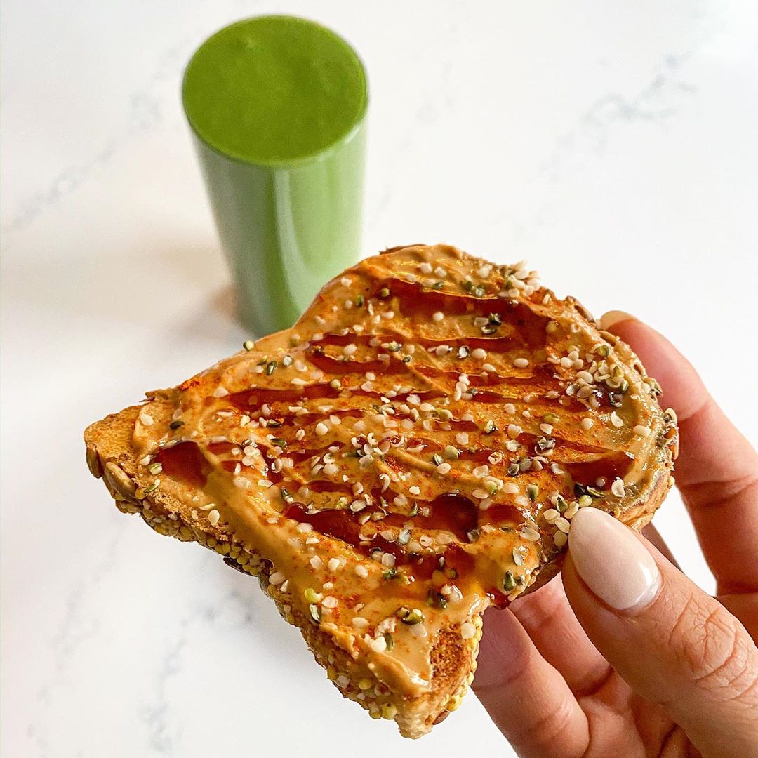 Green Matcha Mango Smoothie and Spicy Cashew Butter Toast