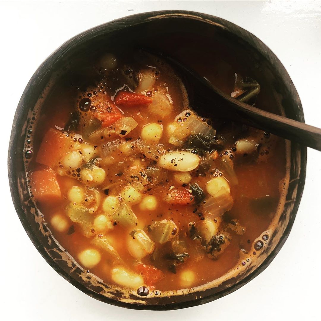 Quick 20-Minute Vegetable Minestrone Soup