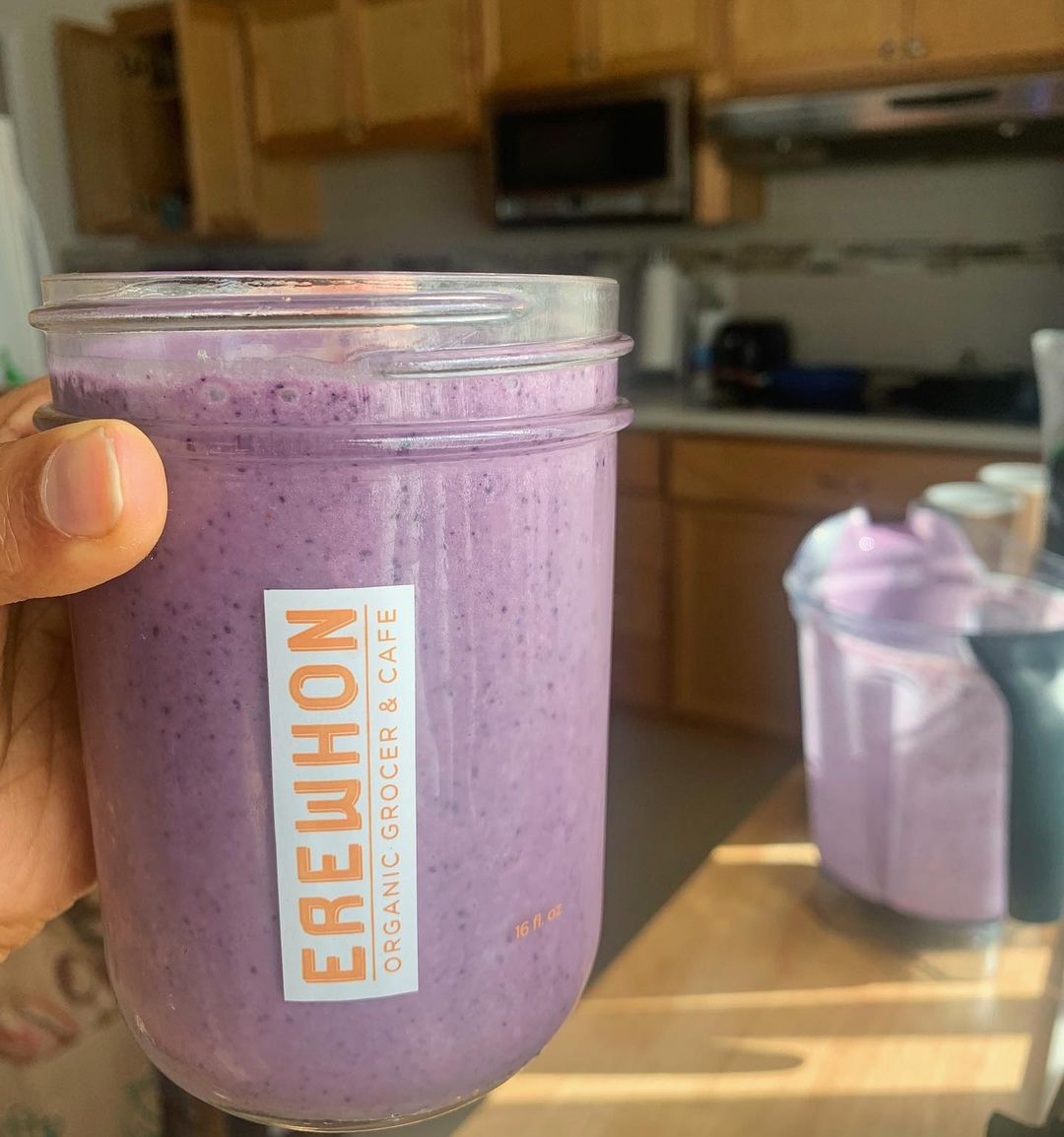 Blueberry Pie Smoothie for Two