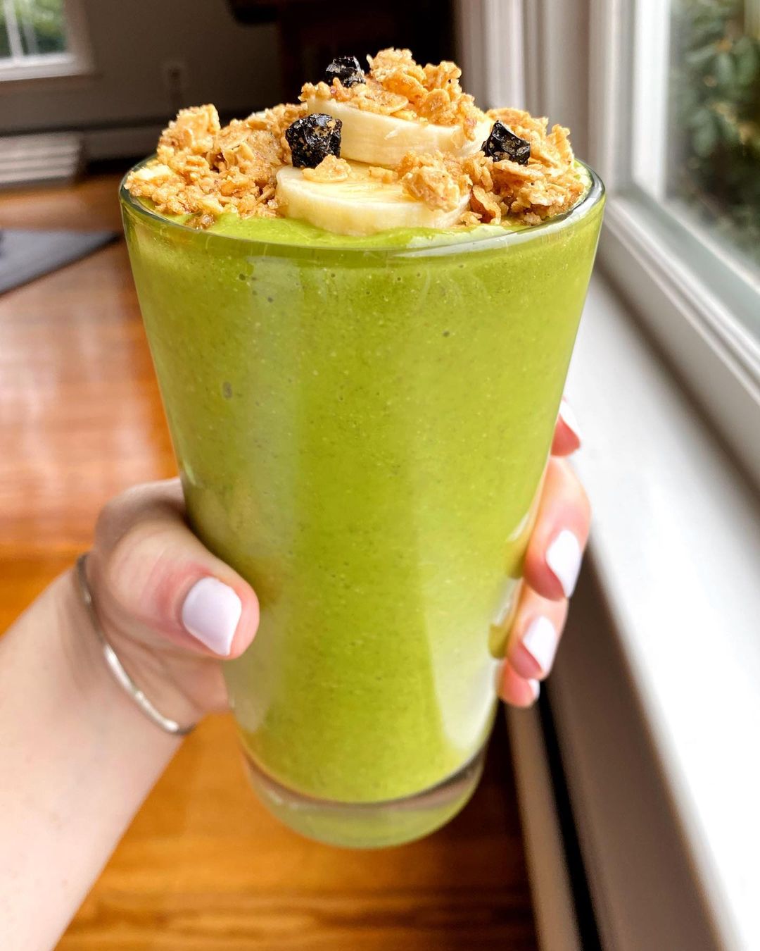 Tropical Matcha Green Smoothie