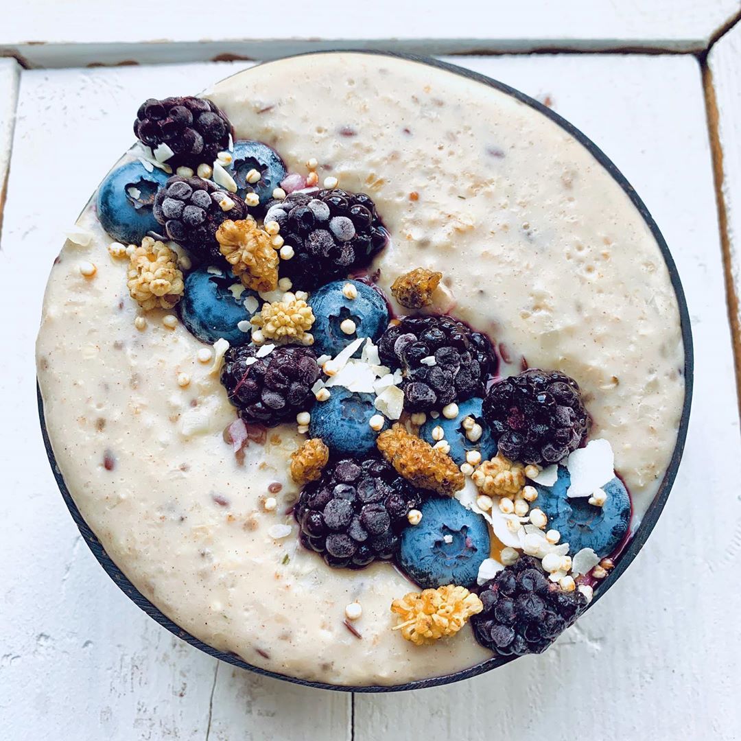 Berry Topped Cauliflower Oats