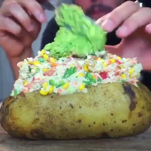 Creamy Stuffed Baked Potatoes