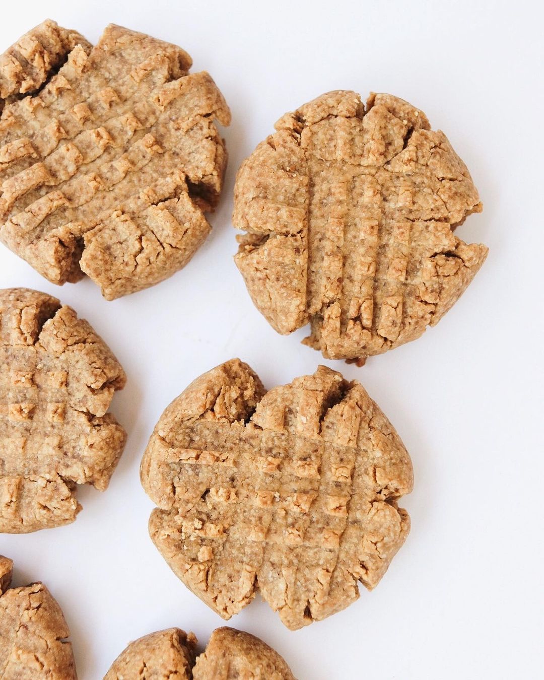 Peanut Butter Cookies Refined Sugar and Oil Free