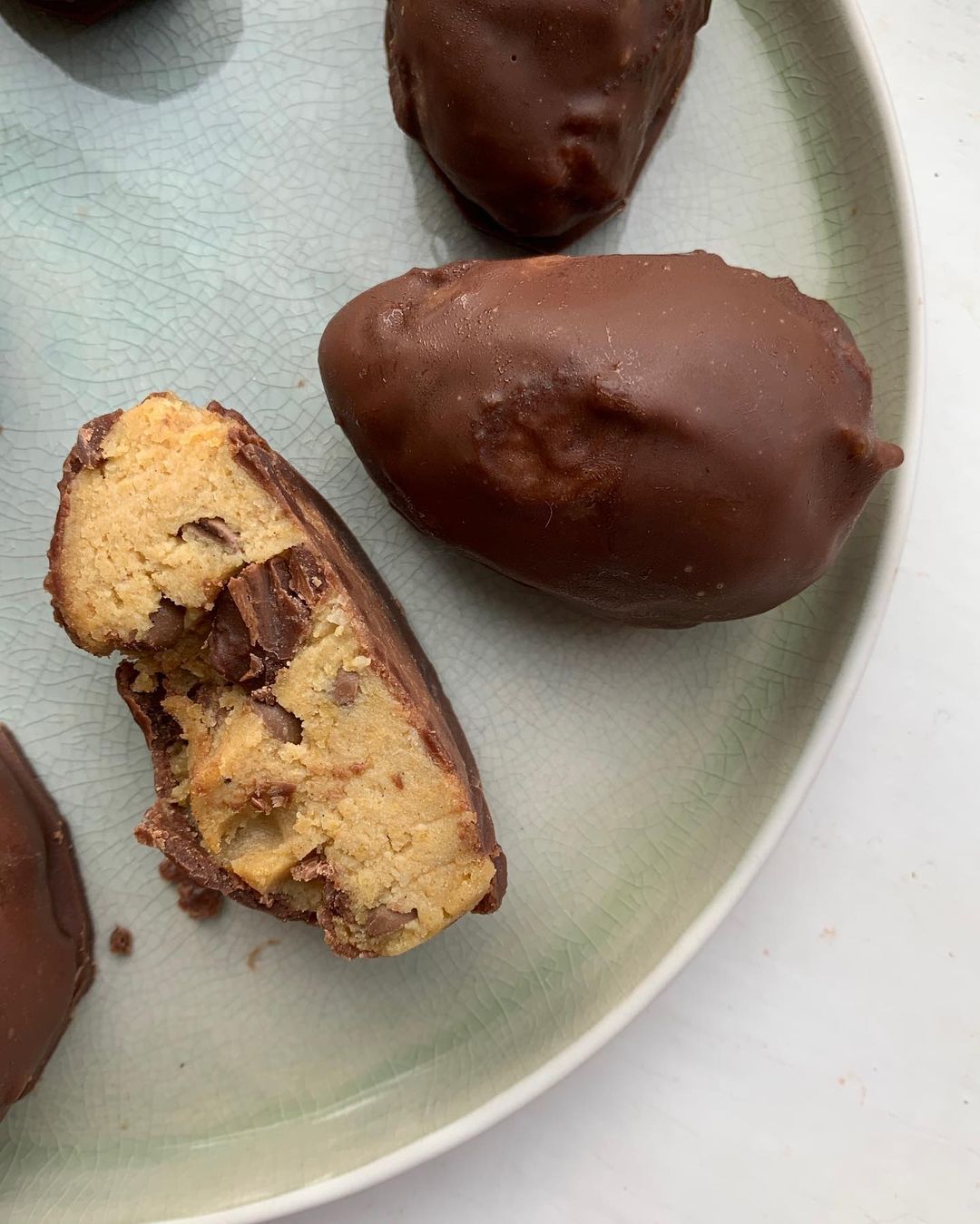 Vegan Cookie Dough Stufed Easter Eggs