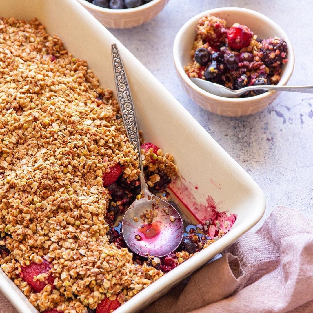 Nut-Free Vegan Berry Crumble