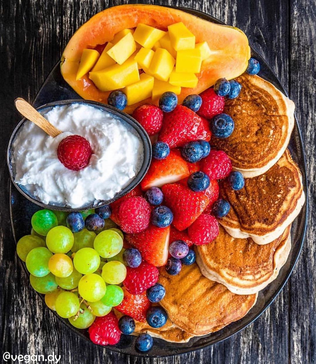 Vegan Spelt Pancakes for Healthy Breakfast