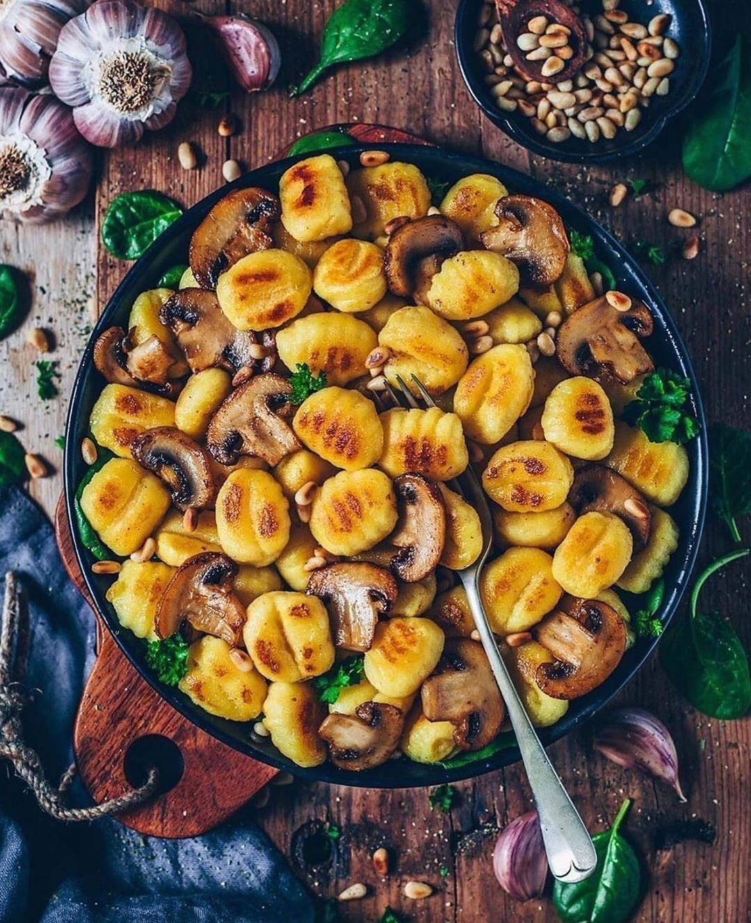 Crispy Roasted Vegan Gnocchi with Garlic Mushrooms