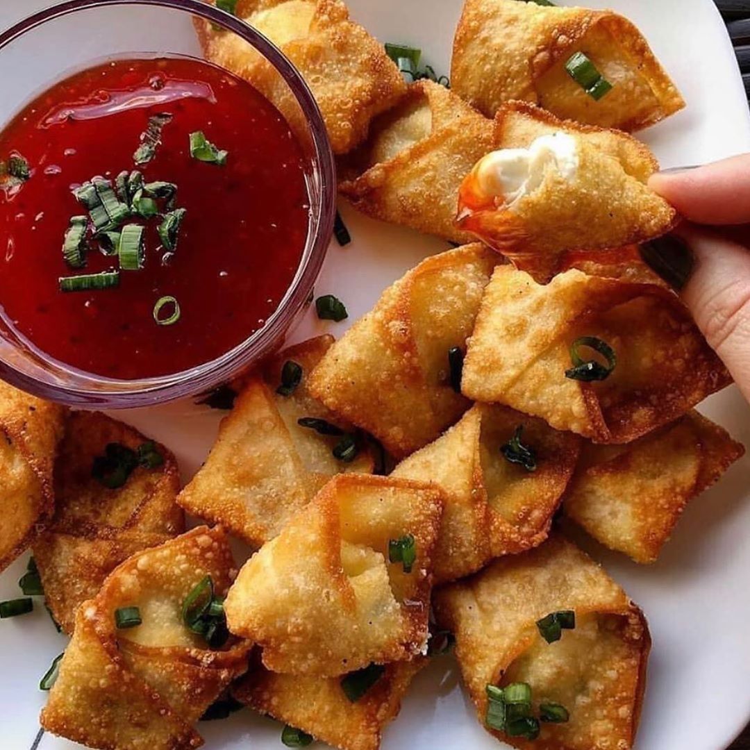 Vegan Cream Cheese Scallion Wontons