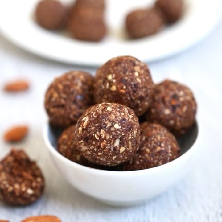 Choc Almond Bliss Balls