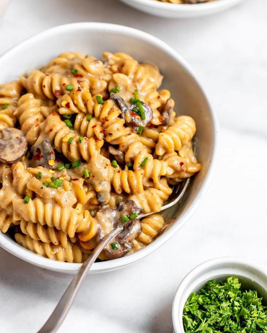 Easy Vegan Mushroom Stroganoff