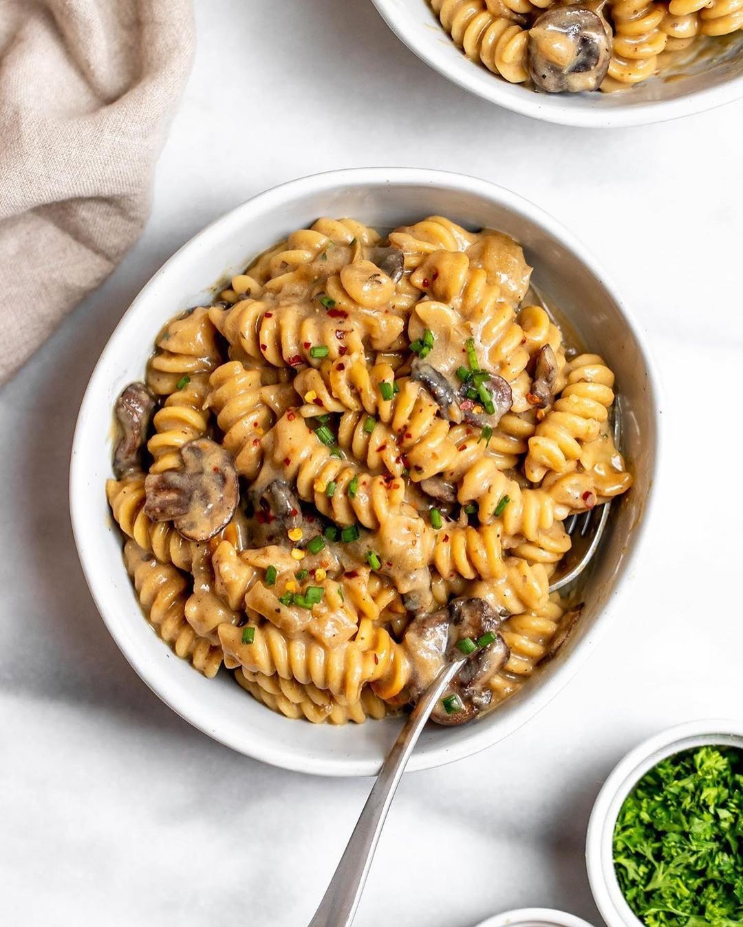 Easy Vegan Mushroom Stroganoff