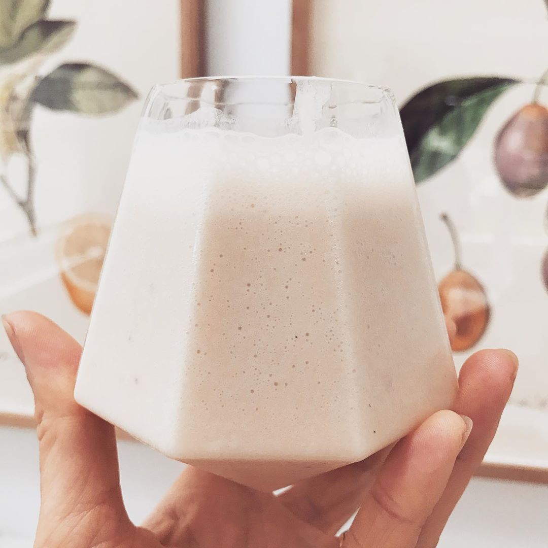 Simply Fresh Banana Smoothie