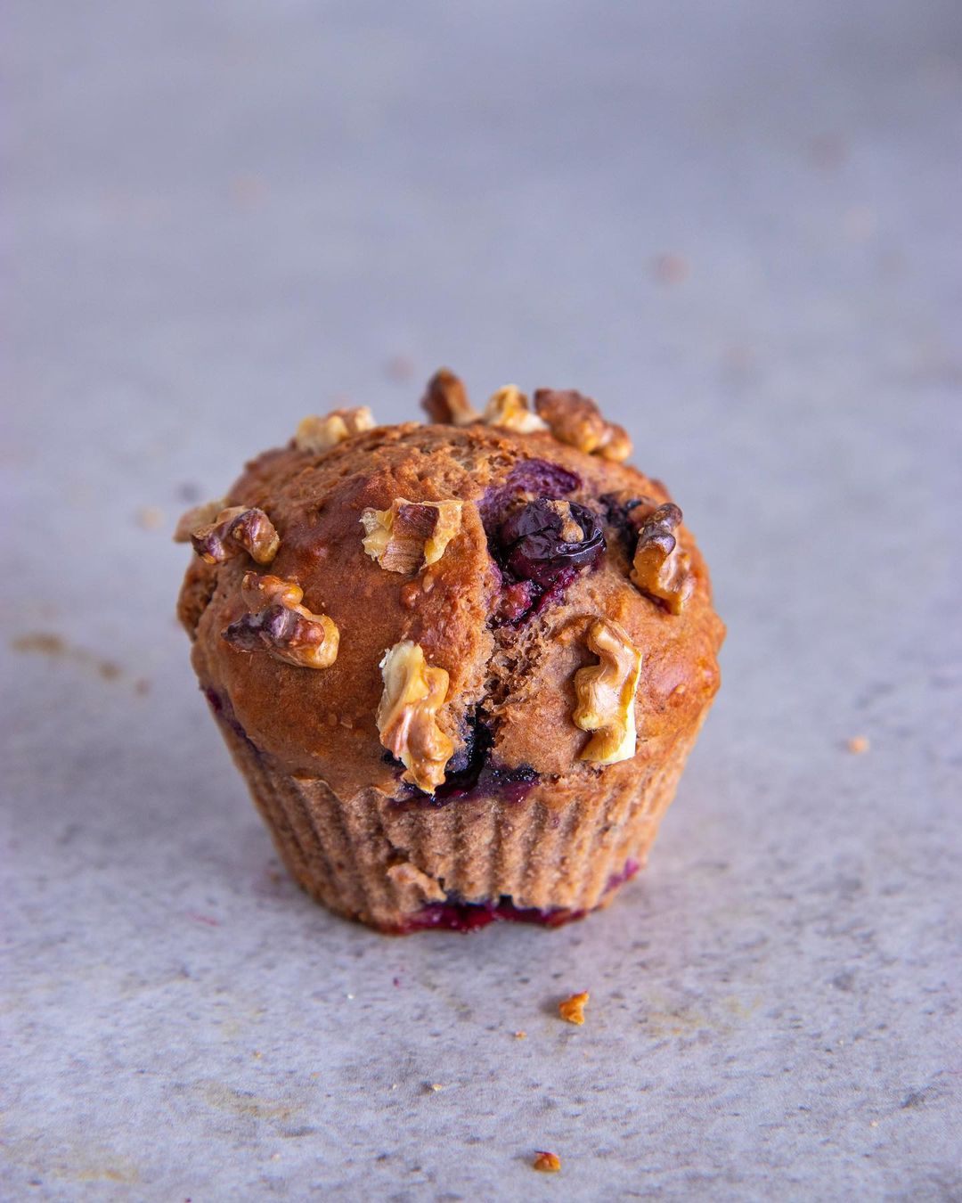 Healthy Blueberry Walnut Muffins